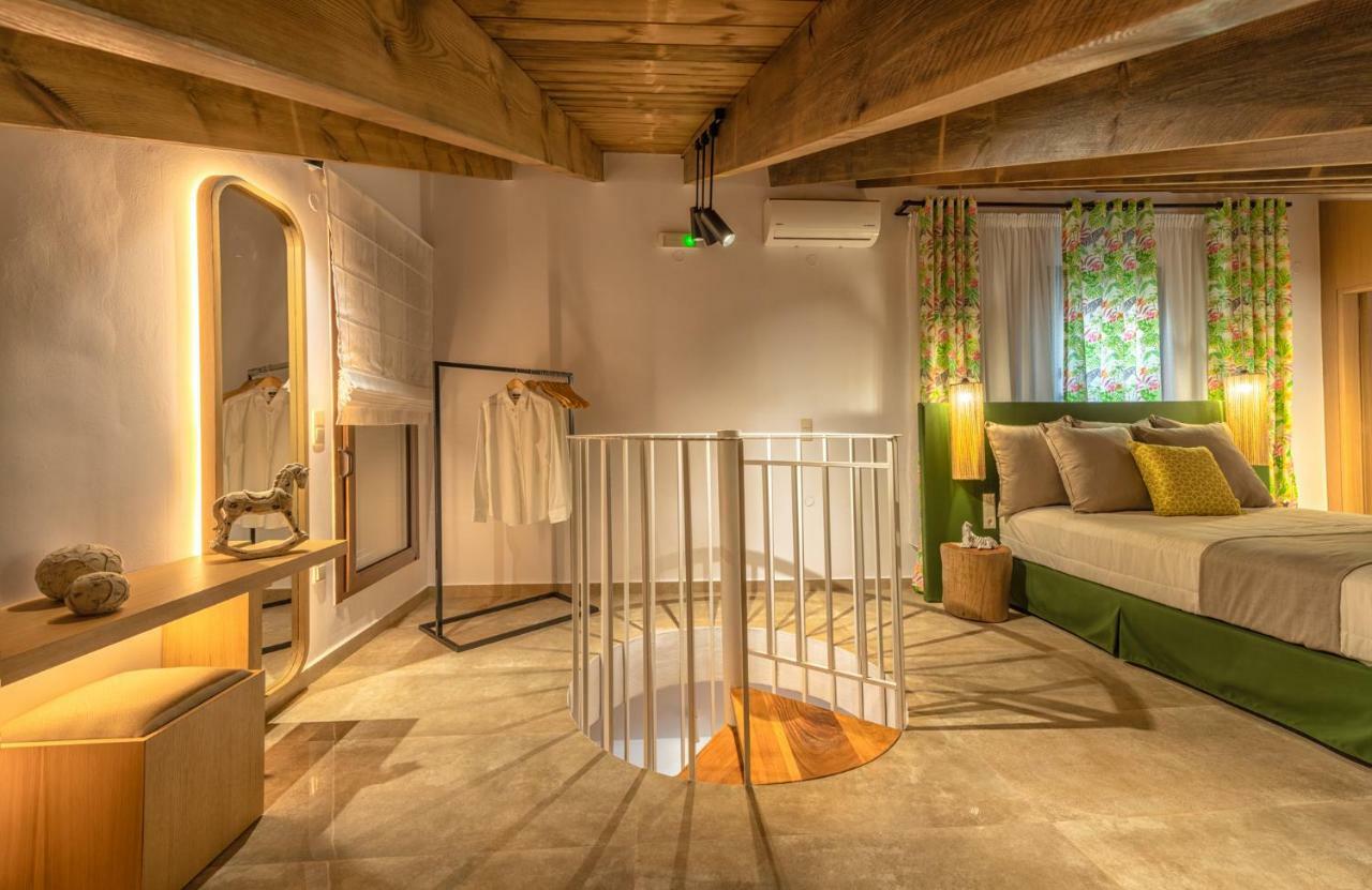 Ivoni Villa, An Iconic Summer Retreat, By Thinkvilla Perama  Exterior photo